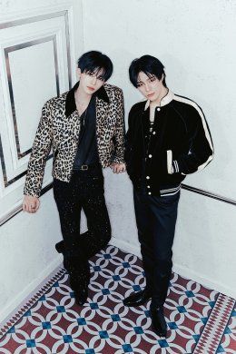 JENO (เจโน่) และ JAEMIN (แจมิน) เปิดตัวในฐานะยูนิตใหม่ NCT JNJM พร้อมมินิอัลบั้มแรก "BOTH SIDES" การรวมตัวของเคมีที่สมบูรณ์แบบด้วยเสน่ห์สองด้านที่แตกต่างกัน